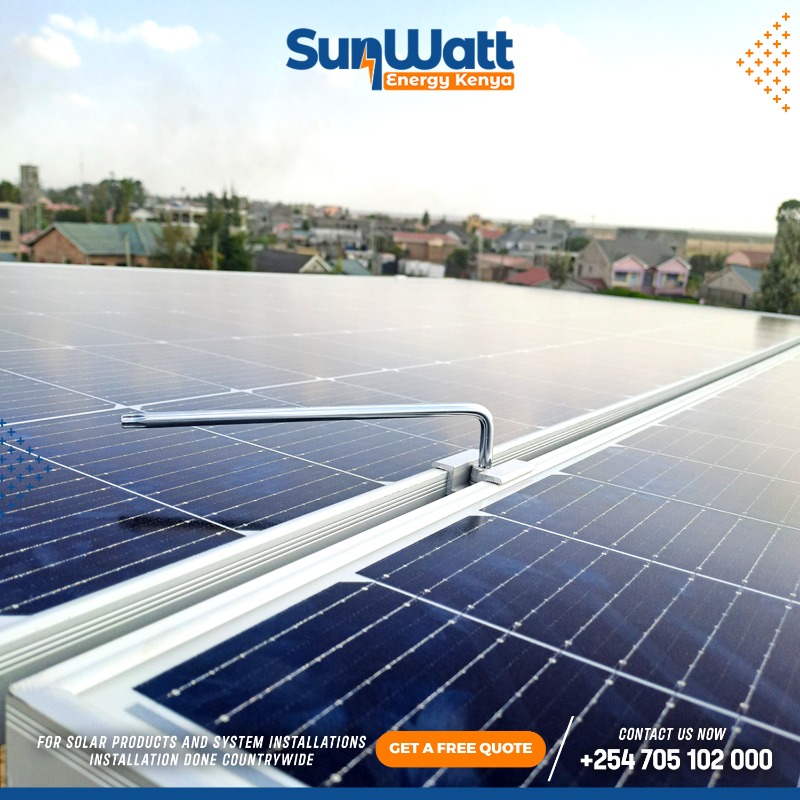 sunwattenergyke's tweet photo. By day or at night - it doesn't matter. Always enjoy solar power with our solar system solution.

This family in Utawala has made harnessing sunshine a daily habit. Thanks to our 5kW 48v solar system, they now lead a greener life with lower bills.

Contact us today at 0705102000. https://t.co/29Kap0K3Y4