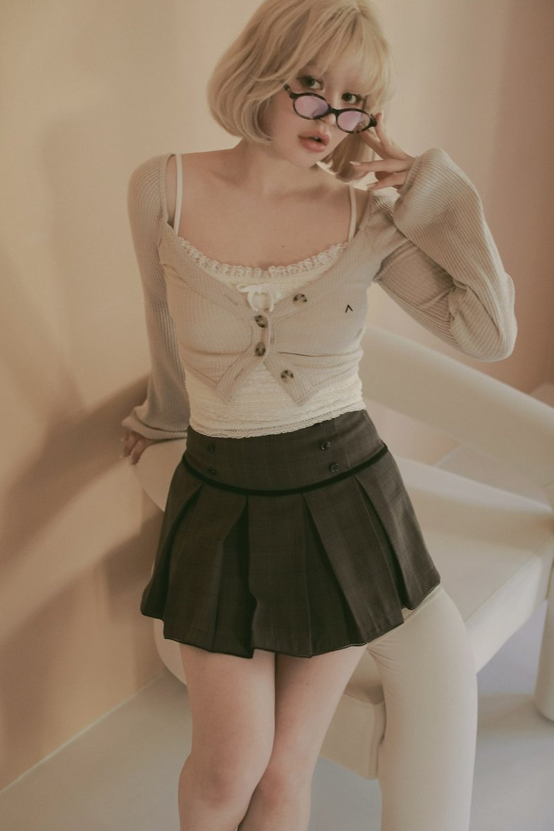 Clala layered set color beige/gray ¥13200-tax in キャミは繊細な