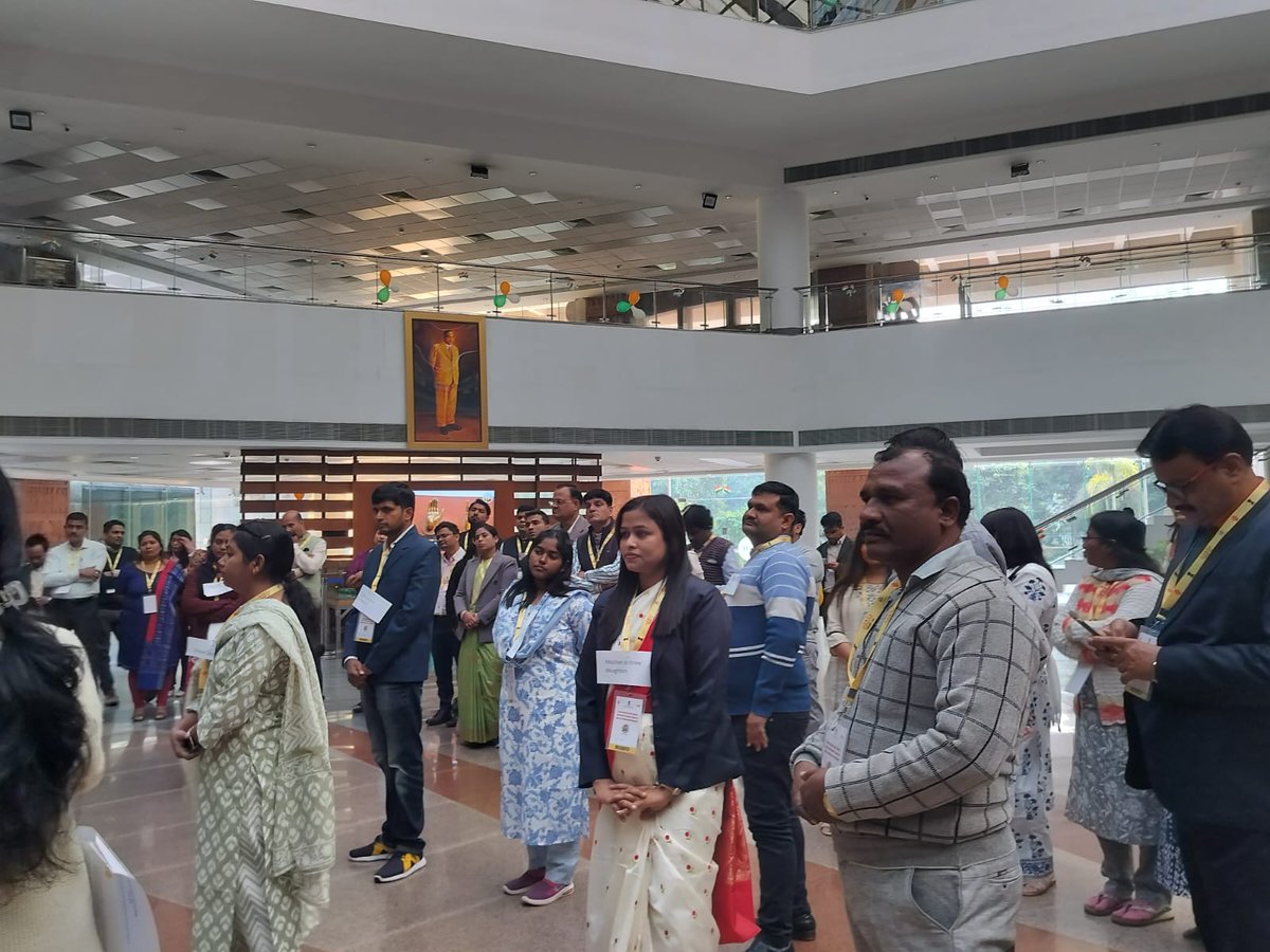 mopr_goi's tweet photo. Shattering Glass Ceilings: #Women in Action
At the National Level Training Workshop for #MasterTrainers on #WomenFriendlyGramPanchayats held at Dr. Ambedkar International Centre, New Delhi, an engaging Group Work session on Shattering Glass Ceilings: Women in Action took place. https://t.co/YtNQ8dNkH8