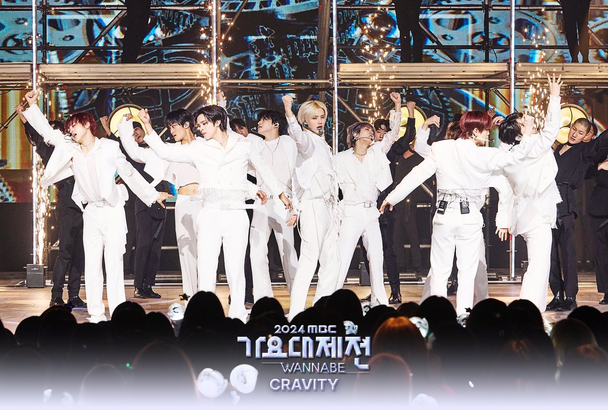 withMBC's tweet photo. 👑<#2024MBC가요대제전> 1부 현장 포토👑
#CRAVITY #존박 #PLAVE

더 많은 사진은📸➡️https://t.co/rB3jnaa4cR
#가요대제전 #MBC가요대제전

ⓒ MBC&amp;iMBC 무단 전재, 재배포 및 이용(AI학습 포함)금지 https://t.co/KaMNZB1lBz