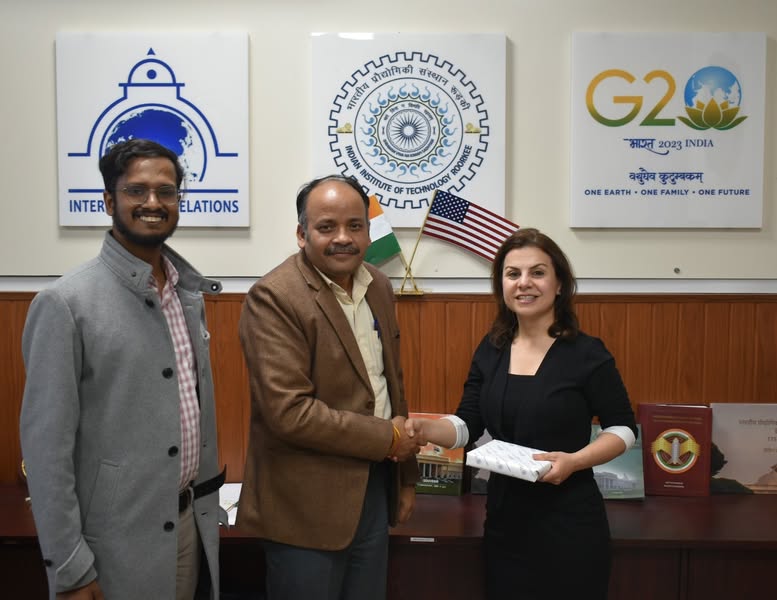 International Relations Office, IIT Roorkee (@deanir_iitr) on Twitter photo IIT Roorkee welcomed Prof. Shima Shahab from <a href="/virginia_tech/">Virginia Tech</a>, USA. She engaged with students, faculty, and Prof. <a href="/vimalcsr/">Vimal Chandra Srivastava</a>, Dean IR to discuss partnerships in sustainable infrastructure and emerging technologies.
For more details click here👇
ir.iitr.ac.in/blog/posts/190… IIT Roorkee welcomed Prof. Shima Shahab from <a href="/virginia_tech/">Virginia Tech</a>, USA. She engaged with students, faculty, and Prof. <a href="/vimalcsr/">Vimal Chandra Srivastava</a>, Dean IR to discuss partnerships in sustainable infrastructure and emerging technologies.
For more details click here👇
ir.iitr.ac.in/blog/posts/190…