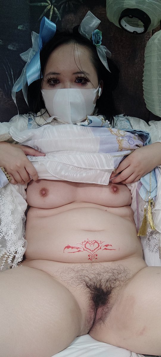 前天差点可以给你更新视频了，差点得吃，结果纯爱了不敢拉手，妈的不然就得吃了
@Fulishequ 
@xiaolin_577 
@youluo09
@fuligc https://t.co/SgpZUYg9EJ