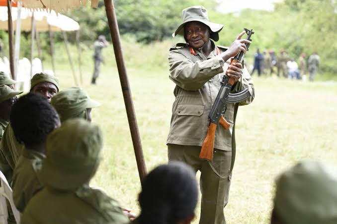 HV_Duncan's tweet photo. @KagutaMuseveni & @PaulKagame: Two Sides of the Same Coin

Museveni and Paul Kagame have followed the exact same playbook for decades:

🔹 1990s: Museveni helped Kagame invade Rwanda from Uganda under the Rwandan Patriotic Front (RPF).

🔹 1996: Museveni and Kagame both invaded Congo together, creating armed groups to overthrow Mobutu.

🔹 1998-2003: When Laurent Kabila resisted foreign control in DRC CONGO, Museveni created rebel groups (RCD, MLC, etc.) to keep the war going.

🔹 2005-Present: M23 is just another rebranded version of these Rwandan-Ugandan-backed militias.

Even in South Sudan, Uganda backed certain factions in the civil war, showing that wherever there is conflict, Museveni and Kagame are often involved.

#SouthAfrica #Congo
#Rwanda
#Tanzania #kenya #RDC #Africa #Europe #British #USA #America