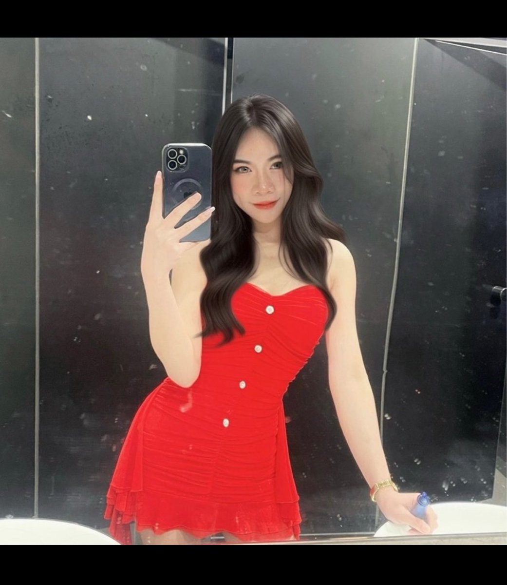 น้องพราวปักธงชัย tweet media