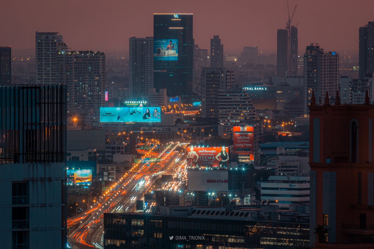 dima_trionix's tweet image. The view from Vanilla Sky rooftop bar.
#Bangkok #Thailand #rooftops