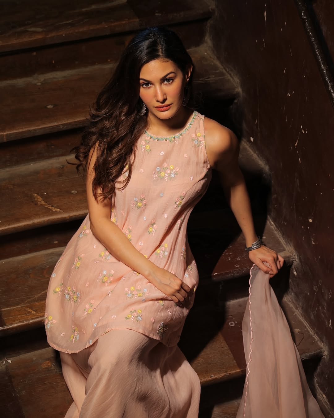 GimzSOwXcAAPRBz?format=jpg&name=large