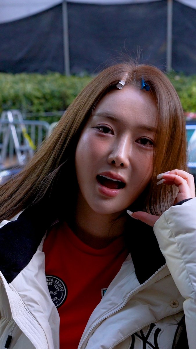 kbsworld_enter's tweet image. [줌인캠] #BBGIRLS #브브걸 #Love2 #뮤직뱅크출근길

BBGIRL (브브걸) 뮤직뱅크 출근길

youtube.com/shorts/mSgBuMG…