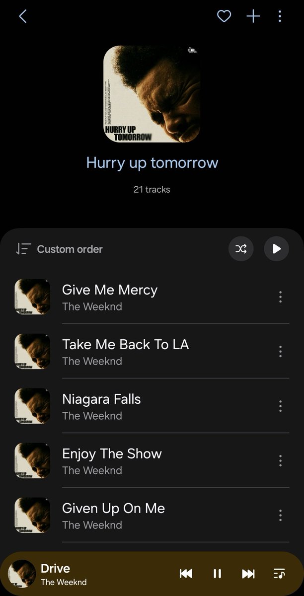nad_ee_rr's tweet photo. The weeknd's released album ❤️ https://t.co/Kww8wlJXuv