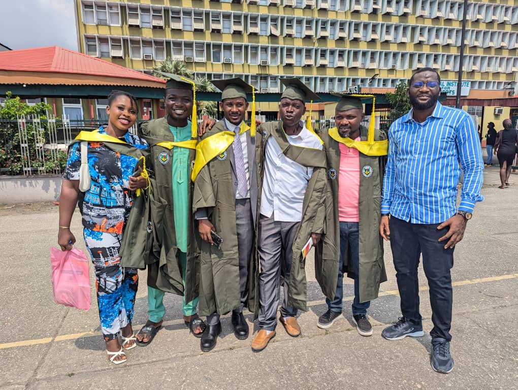 Enegbeta23's tweet photo. CONVOCATION DONE AND DUSTED https://t.co/7qCwbvBFN9
