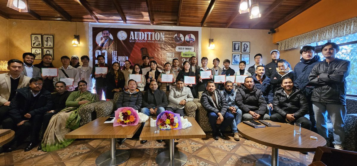 SikkimMedia's tweet photo. Sikkim Student’s Sphere (S3) Auditions Held! ✨🎙️
The #SikkimStudentSphere (#S3), a student-based #podcast show by #SKMStudentWing, held auditions at #HotelYarlamPortico, #Tadong, #Gangtok under the leadership of #CM #PremSinghTamang (#Golay) to nurture young minds.
Attendees:
🔹 #MLA & #VPIncharge #AdityaGolay
🔹 #StudentsWingPresident #TsheringWangchukLepcha
🔹 #ChiefEditor #SikkimExpress #AmitPatro
🔹 #NELive #SikkimCorrespondent #PrakashAdhikari
🏆 Winners were selected as #PodcastHosts & for the #S3Logo! 🎉
👏 Students thanked #CMPSG & #SKMParty for this visionary initiative promoting #learning & #youthvoice.
🌟 #S3 aligns with the vision of #Sunaulo #Samriddha & #SamarthSikkim, fostering #studentempowerment & #knowledgesharing.
#YouthLeadership #Education #Podcasting #Innovation #StudentPlatform #FutureLeaders #GangtokUpdates #SikkimNews
@amitpatro19
@prakash03374729
@bikashbasnetskm