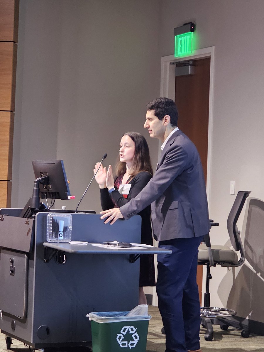 Co course directors Dr. Jonathan Samuels &amp; Jen Medlin kick off day 1 of <a href="/USSONAR_Rh/">USSONAR</a> Fundamentals MSKUS  mid year course in sunny Tampa! #meded <a href="/jsamuels5555/">Jonathan Samuels MD RhMSUS</a> #rheumatology #POCUS #ultrasound