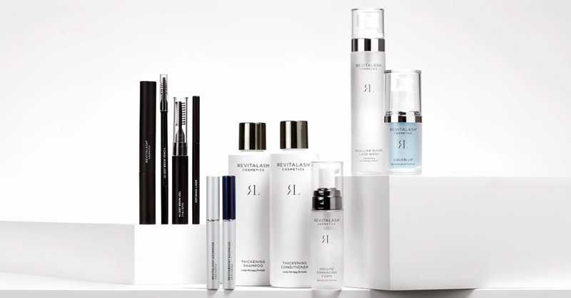 JohnAndGinger's tweet image. 🌟 Stronger, Healthier Lashes Start Here! 🌟 
Enhance your natural beauty with RevitaLash, the iconic lash conditioning serum now at John And Ginger.

💙 Longer, fuller, healthier-looking lashes await!

✨ Shop now: johnandginger.co.uk/brands/revital…

#RevitaLash #LashCare #JohnAndGinger