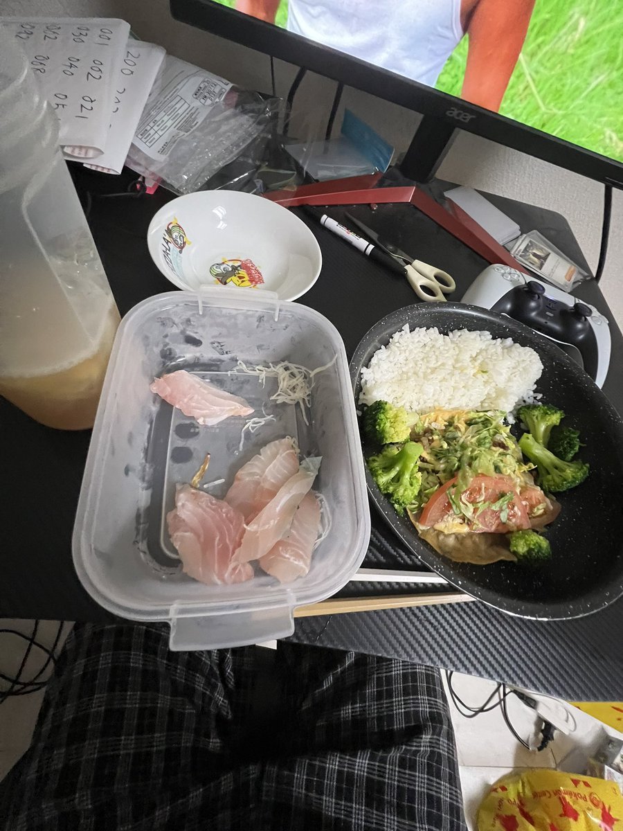 イラフェンさん tweet media