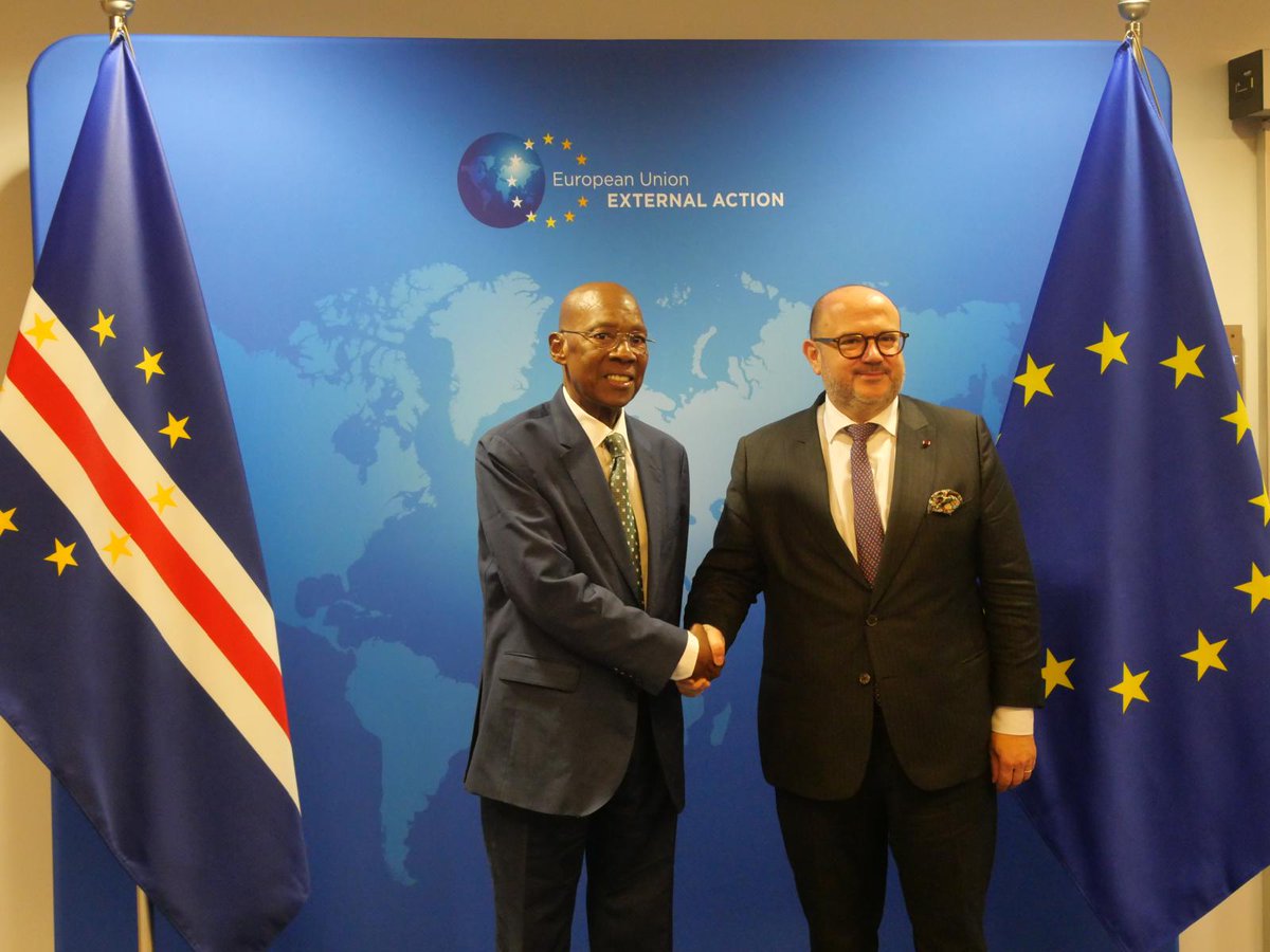 Today the EU and #CaboVerde held a Ministerial meeting in Brussels, co-chaired by the Cabo Verdean and Belgian Foreign Ministers.

We focused on multilateralism, security, blue economy, fisheries, trade, and green policies. 

Our Special Partnership is more promising than ever.