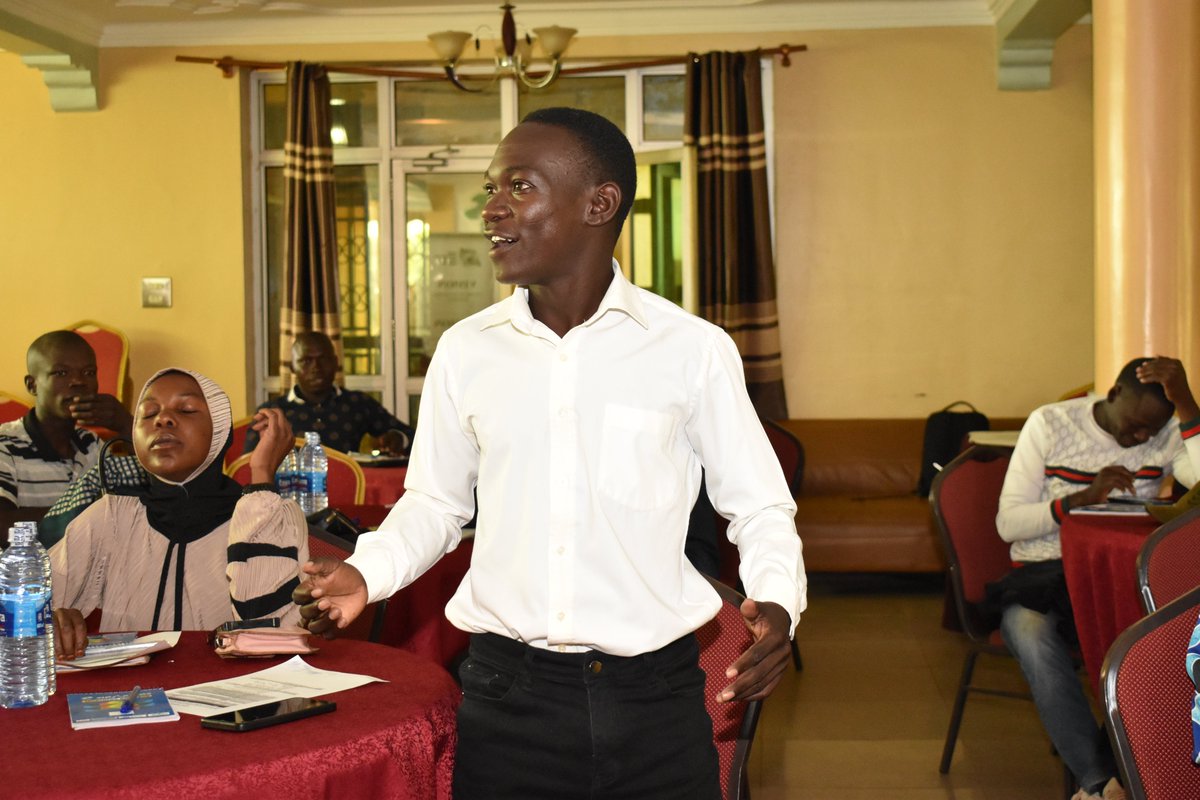 Accu_Ug's tweet photo. ACCU in collaboration with ACCOB today conducted a training for Youth Integrity Clubs in Busoga at Hotel Continental. The focus was on citizen journalism and corruption reporting. https://t.co/1CVnSes1Id