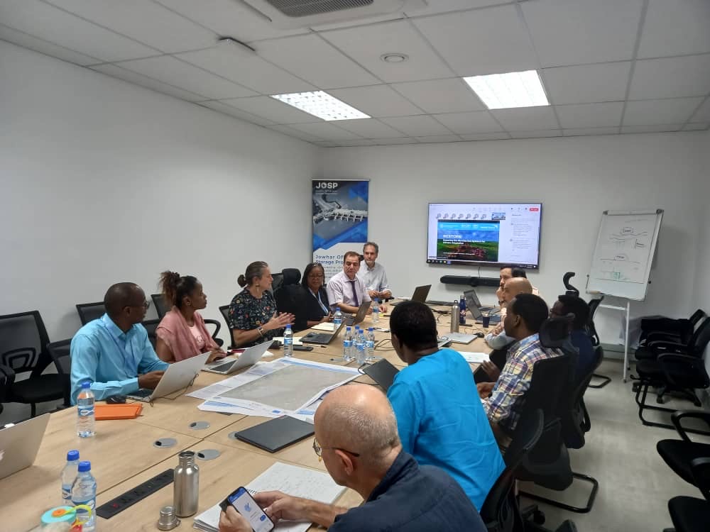FAO in Somalia (@faosomalia) on Twitter photo .<a href="/UKinSomalia/">UK in Somalia🇬🇧🇸🇴</a> reps met Consortia partners for a quarterly update on #RESTORE—part of the #JOSP prog led by <a href="/MOASomalia/">Ministry of Agriculture and Irrigation 🇸🇴</a> & <a href="/MoEWRSo/">Ministry of Energy and Water Resources Somalia</a>.
Together - restoring the #Jowhar irrigation scheme & enhancing climate resilience & #FoodSecurity for communities in #Hirshabelle & #SouthWest. .<a href="/UKinSomalia/">UK in Somalia🇬🇧🇸🇴</a> reps met Consortia partners for a quarterly update on #RESTORE—part of the #JOSP prog led by <a href="/MOASomalia/">Ministry of Agriculture and Irrigation 🇸🇴</a> & <a href="/MoEWRSo/">Ministry of Energy and Water Resources Somalia</a>.
Together - restoring the #Jowhar irrigation scheme & enhancing climate resilience & #FoodSecurity for communities in #Hirshabelle & #SouthWest.