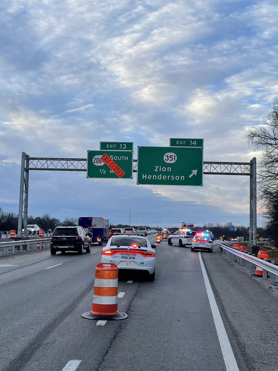 HendersonKYPD's tweet photo. Exit 14 to Zion and downtown Henderson is closed due to the crash. https://t.co/1V3OcUgpR5