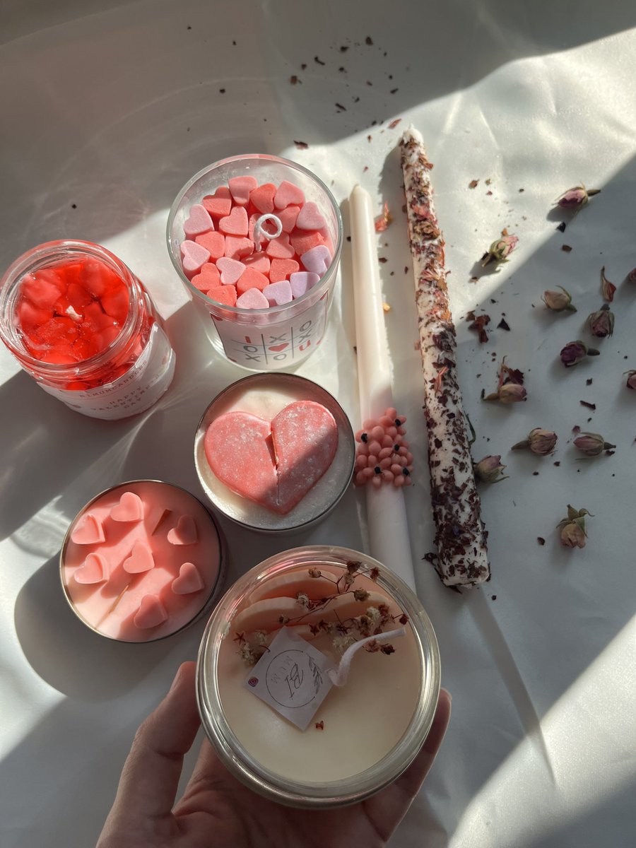 Sevgililer günü hediyeleri hızla hazırlanıyor 💗
#sevgililergünühediyesi #sevgililergünü #arkadasahediye #happyvalentinesday #soywaxcandle #soyamumu #dogalmum