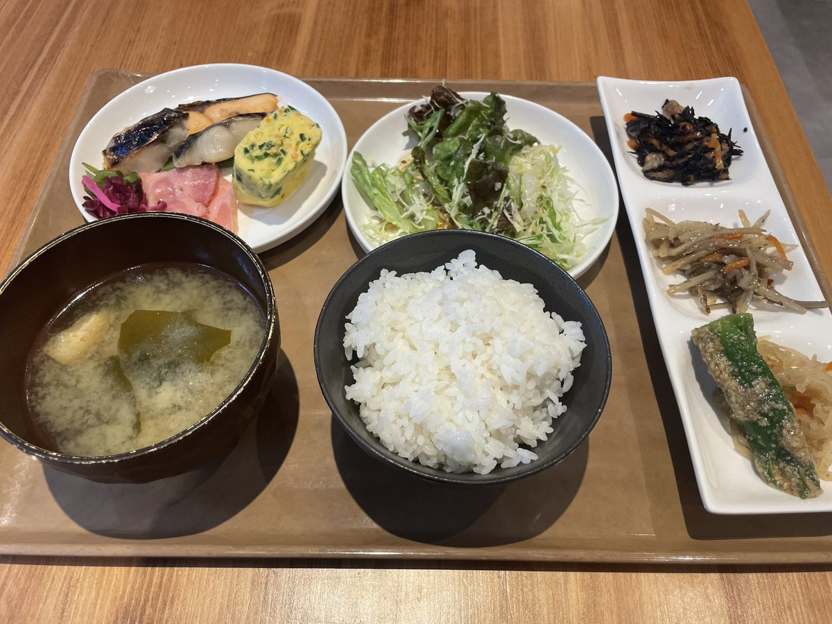 Nightsnet_fun's tweet photo. 健康食…まだまだ継続してますよ٩(^‿^)۶

#企業公式
#企業公式がお疲れさまを言い合う https://t.co/M6hg7KJz1f