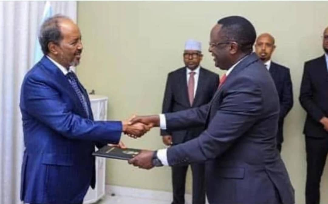 YasirBaffo's tweet photo. Today marked a significant milestone for Rwanda &amp; Somalia. 

Following the official credential handover by H.E. I engaged in a productive meeting with the newly appointed Rwandan Ambassador to Somalia.

@YolandeMakolo @RDBrwanda @Cooperation_RW @NewTimesRwanda @visitrwanda_now https://t.co/paVvrR49fW