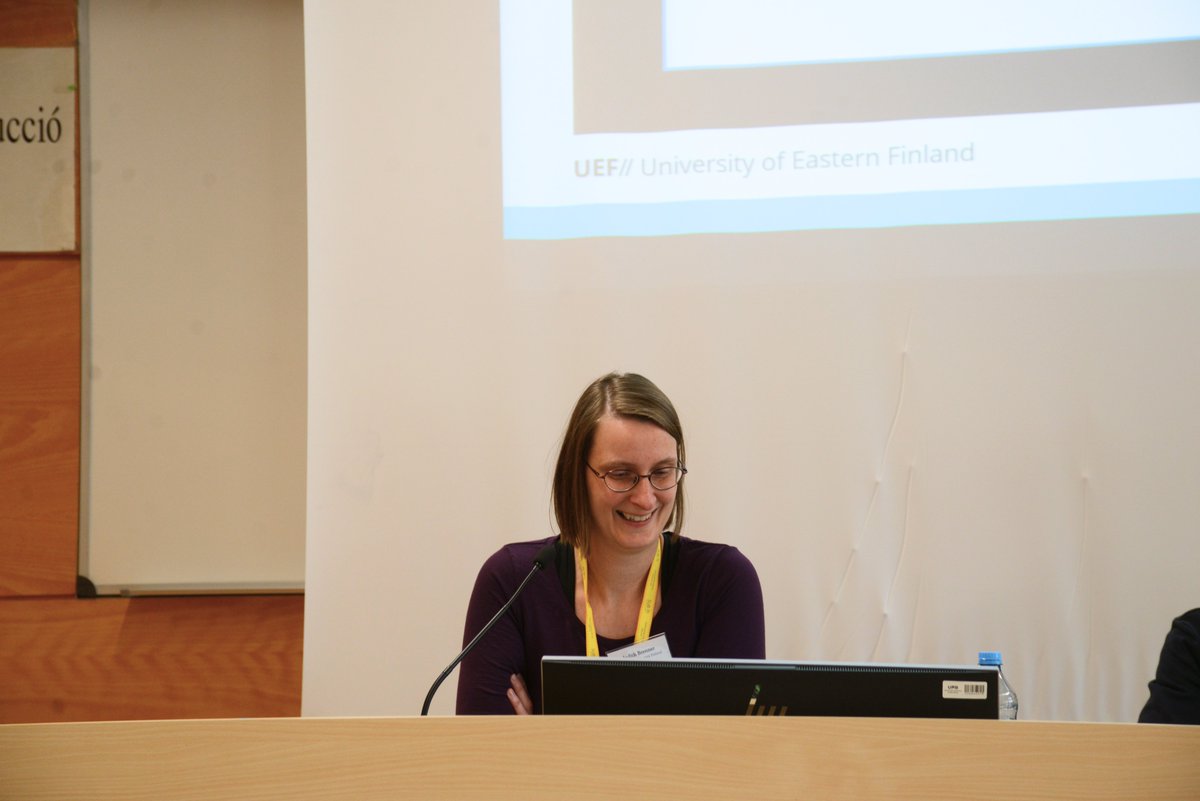 TransmediaCat's tweet photo. Judith Brenner (University of Eastern Finland & Cologne University of Applied Sciences) introduced her doctoral research on MT post-editing in video games.
📉 She explored the effects of MT on translators, the translation process, and the final product. #FunForAll2025 https://t.co/w1IubPyuYY