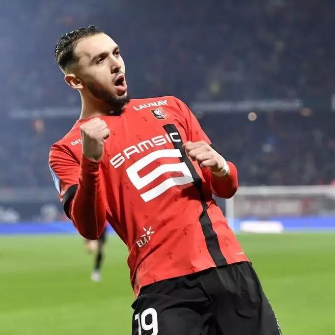 FabrizioRomano's tweet photo. 🔵⚪️🤝🏻 Olympique Marseille have agreed deal to sign Amine Gouiri as Rennes will get Lilian Brassier.

Transfer fee slightly over €20m for Gouiri with add-ons included, Rennes will sign Brassier on loan with obligation to buy as L’Équipé reported — fee over €10m. https://t.co/5i5TwOUiny