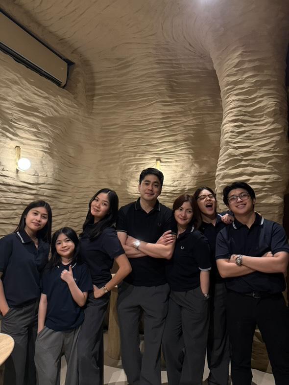 _joseguerrero11's tweet photo. Guerrero fam!🖤

Latest Vlog Link:https://t.co/mYRtl6xe4f

© Niana's Broadcast Channel 
@nianaguerrero 
@teamnianasters 
#nianaguerrero  #teamnianasters https://t.co/pEpevEzetq