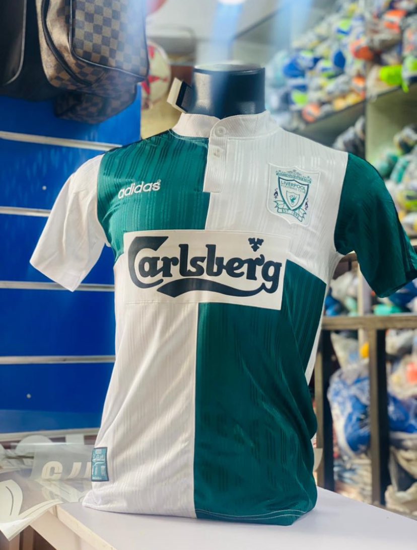 ATANANSI3's tweet image. Watkins to Arsenal will be a great move but this time Liverpool fans I got you covered with vintages

Use my Dm or number onto my bio