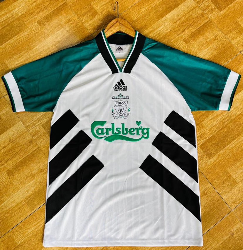 ATANANSI3's tweet image. Watkins to Arsenal will be a great move but this time Liverpool fans I got you covered with vintages

Use my Dm or number onto my bio