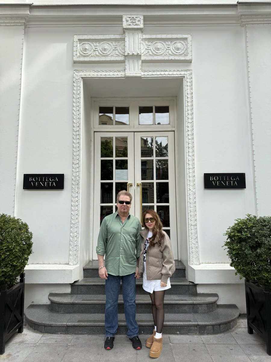 Our first Tet holiday together 🧧♥️
Happy Lunar New Year 2025 🌸🌸