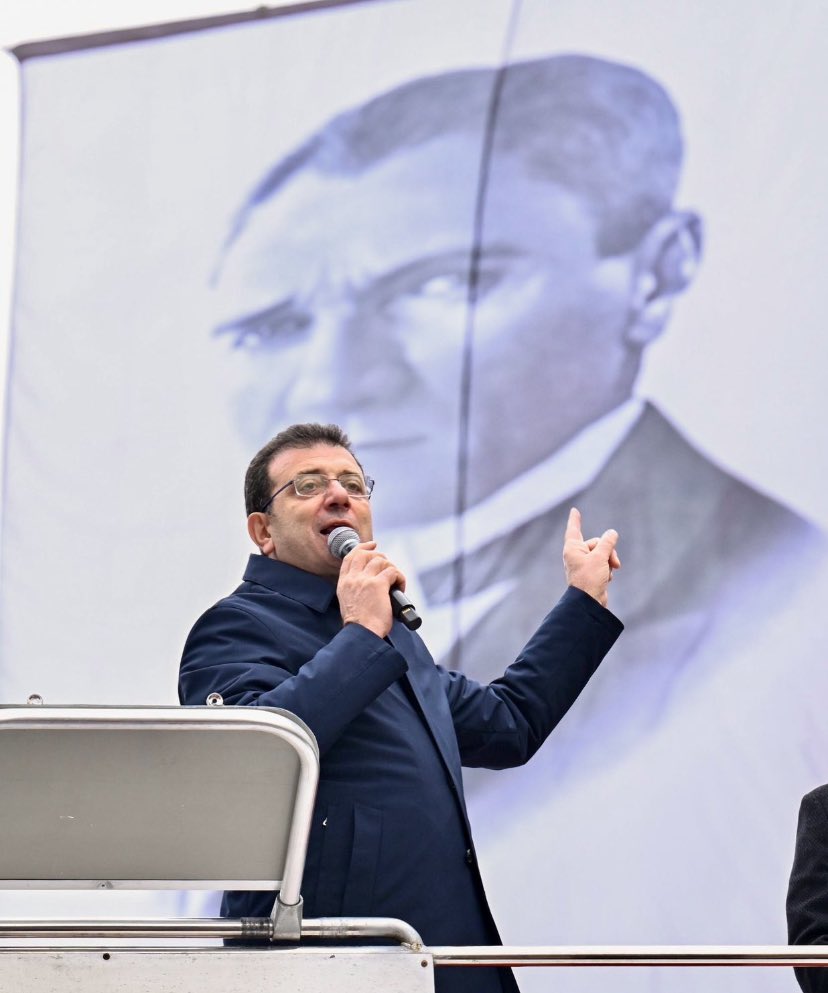 Kurtuluş yok tek başına. Ya hep beraber, ya hiçbirimiz!