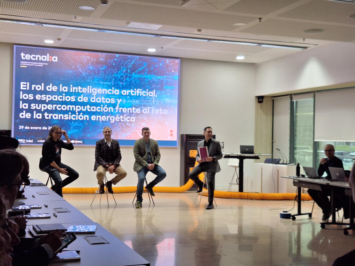 📢 Debatimos con nuestros clientes sobre la #inteligenciaartificial, los #espaciosdedatos y la #supercomputación frente al la #transiciónenergética

¡Gracias! Ariadna Grid,Arteche, Ayesa,CETASA, Edinor,Estudios Gis,Ge Power Management,Iberdrola, i+DE,Ingeteam,Inkolan, Sener y ZIV