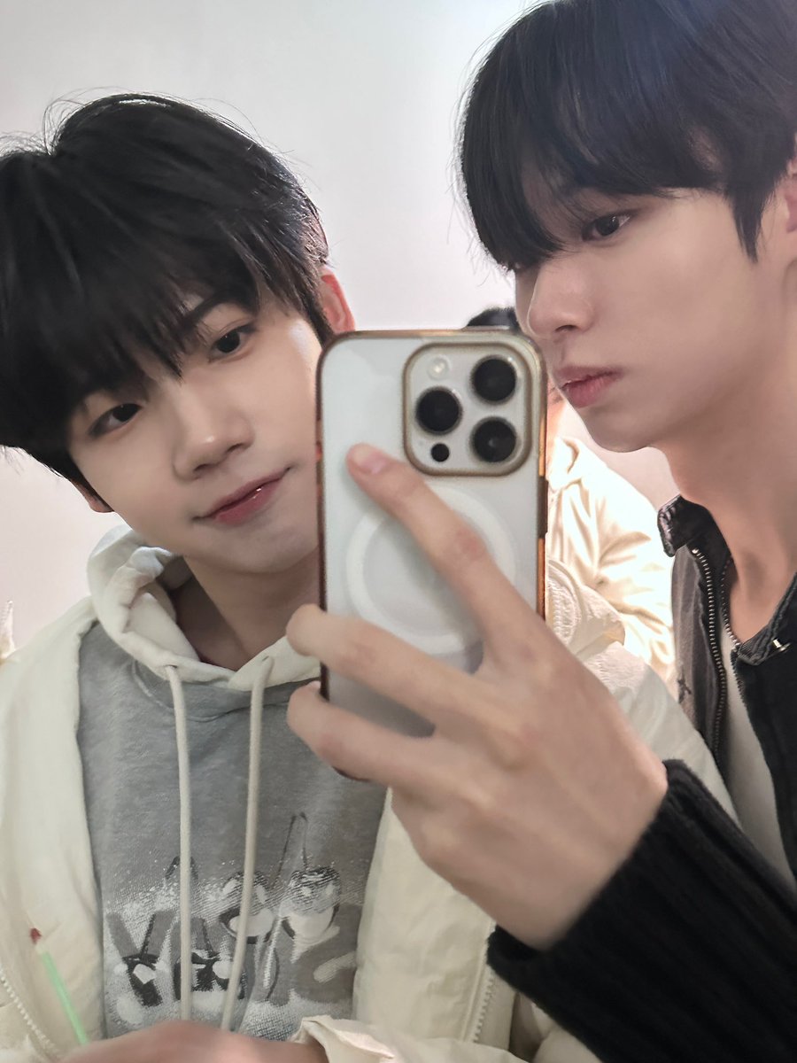 CLOSE YOUR EYES MEMBERS tweet media