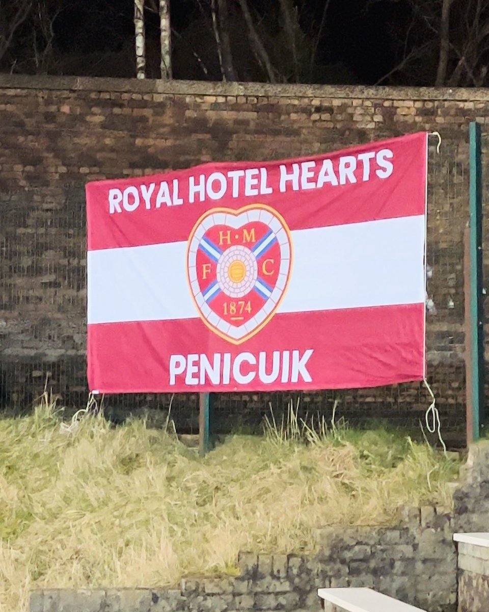 DUNDEE AWAY 🚌🚌🇱🇻🇱🇻
We still have seats on our buses tomorrow at £15 return 💺 
<a href="/royalpenicuik/">Royal Bar & Restaurant</a> 10am
Hillend steading 10.15 
Fabio’s corstorphine 10.30
Newbridge 10.30
Last minute change of plans or decision to go up get in touch #RoyalHotelHearts <a href="/JamTarts/">Heart of Midlothian FC</a> #HeartsAway #Dundee