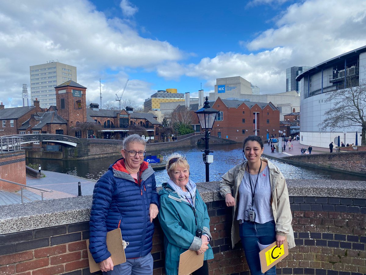 BhamRoundhouse's tweet image. #SeeTheCityDifferently as a Volunteer City Heritage Tour Guide this year!
Help us to tell the story of our city to visitors from near or far. We’re looking for volunteers to lead and support on a range of tours and are passionate about Brum!
roundhousebirmingham.org.uk/volunteer/