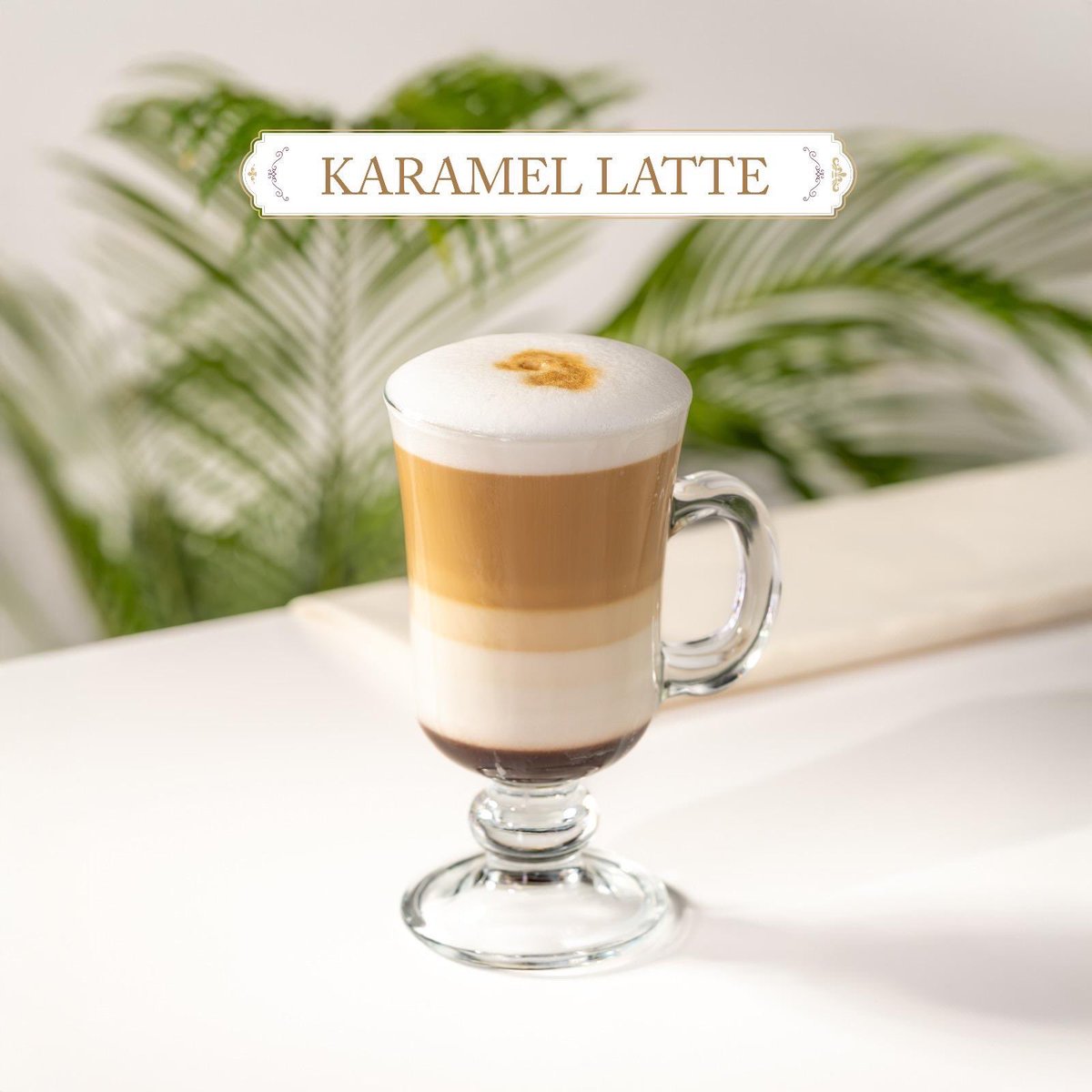Karamelin yumuşak dokunuşuyla latte keyfinizi zirveye taşıyın! ✨😋