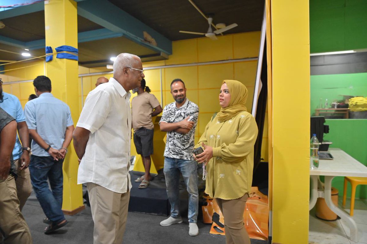charly_thuthu's tweet photo. ހިނގާލުމުގެ އެންމެ ފަހުގެ ތައްޔާރީތައް އެމްޑީޕީ ހަރުގޭގަ!

ވަޑައިގަންނަވާ، މިރޭ 8:00 - އާޓިފިޥަލް ބީޗަށް ވަޑައިގަންނަވާ.!

#FudhijjeFundijje https://t.co/PUu2grVpQF
