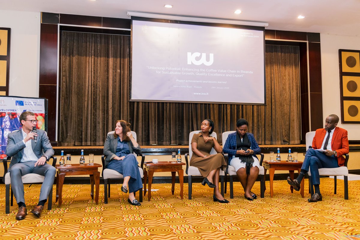 RegIsheja's tweet image. MC'd &amp;amp; moderated 2 panels, back to back, on enhancing the #coffee ☕️ value chain in #Rwanda 🇷🇼 for sustainable growth, quality excellence &amp;amp; export.

S/O to @icu_ong 🇮🇹, @RwandaAgri, @RwandAgriExport and @EUinRW 🇪🇺 

📸 : @MrMusoni

#Coffee #Kigali #Italy #Europe #RwOX