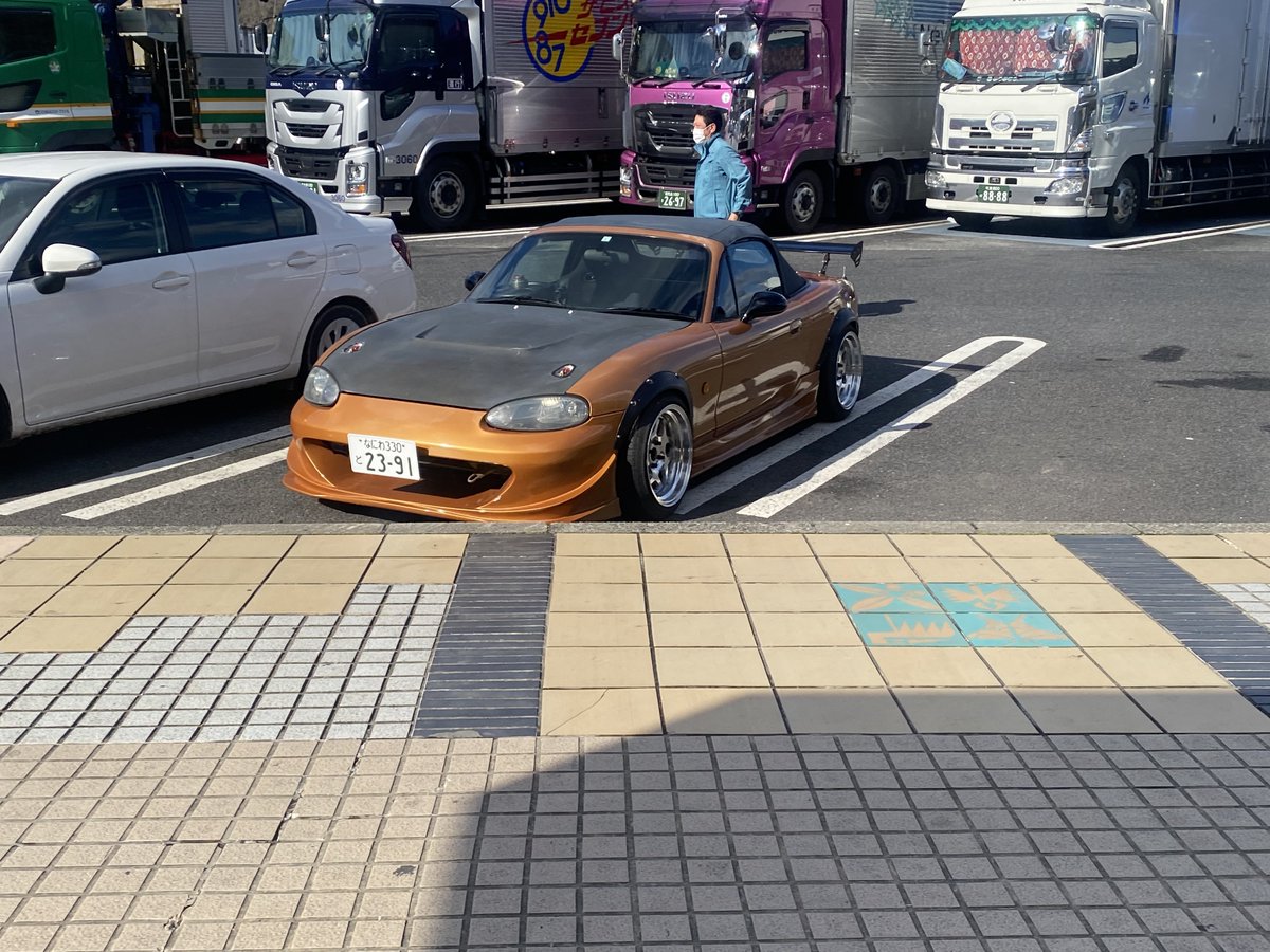 SkSkr2001's tweet photo. フルバケも入れたし次は4点シートベルトかな？ https://t.co/cdZPaMf8Dk