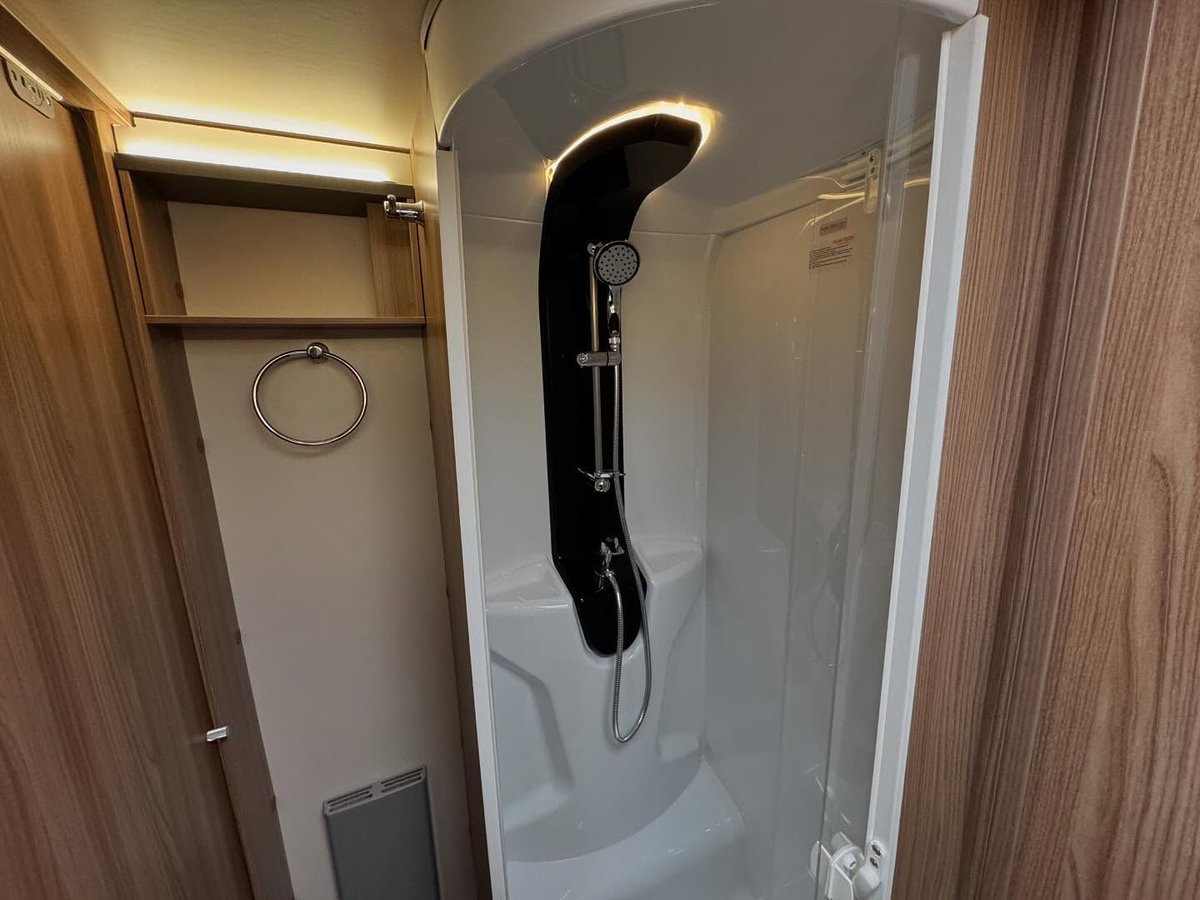 Camping_Direct's tweet image. Beechwood Leisure has just taken delivery of the 2023 Swift Conqueror 560, featuring a luxurious rear island bed and top-tier specifications—all at a huge saving compared to buying new! 🚐🏕️
camping-directory.uk/bus_more_info.…
#CaravanLife #CaravanningUK #SwiftConqueror #UsedCaravans