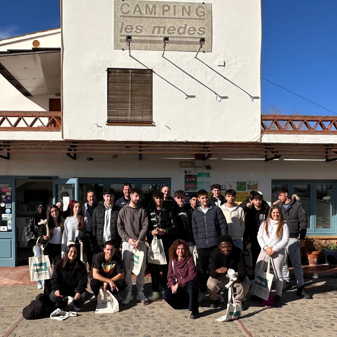 🚀 Comencem un projecte de màrqueting al sector d’oci campista

⛺ En aquest inici, el grup de 1r de Gestió de Vendes i Espais Comercials ha visitat els càmpings La Ballena Alegre i Les Medes.

🔗 bit.ly/3EgB2cJ

#iSantaEugèniaFP