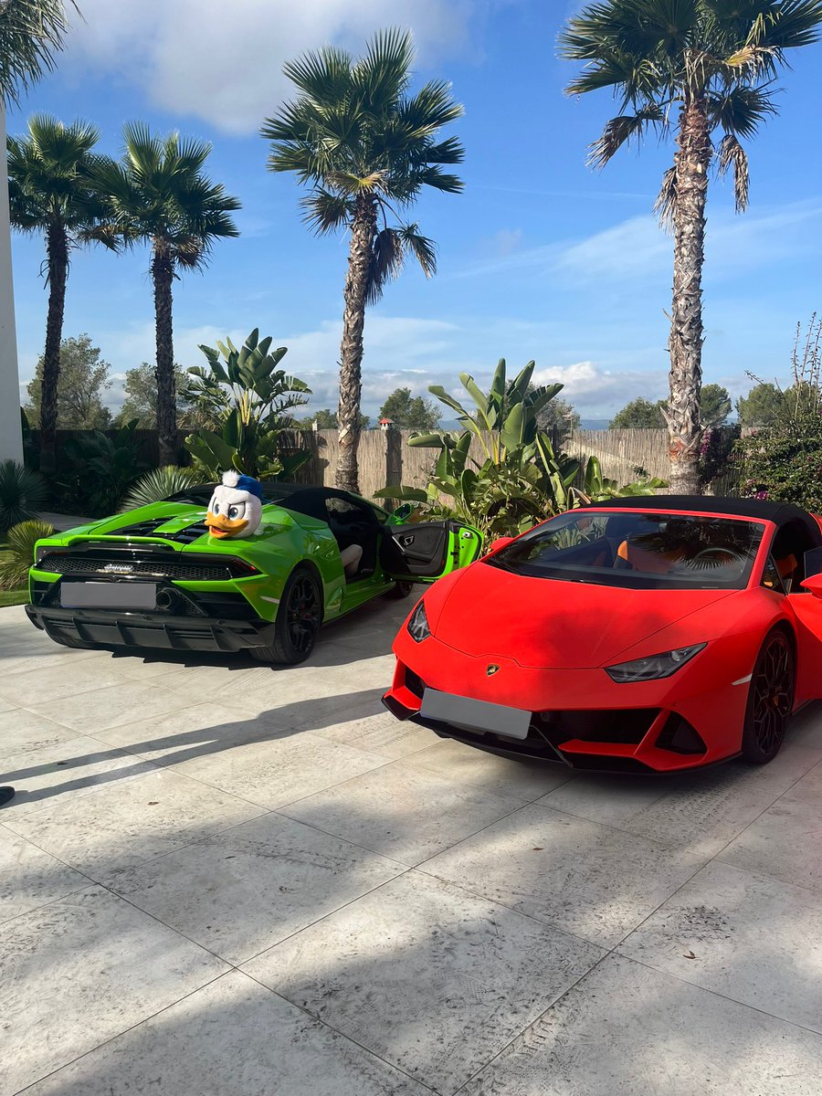 From here to here

In matter of 4 months

Wanna see exactly how I did it? 

Comment "Free"