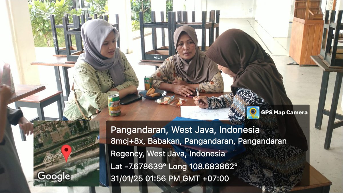 madewayani's tweet photo. Jum'at, 31/01/2025, M. A. Dewayani PPB Pangandaran, Pendampingan Pengisian Quesioner Asesmen utk Mendukung Pertumbuhan Ekonomi dan Pengentasan Kemiskinan oleh ibu Herni UlvaQ didampingi Taruna PKL  Politeknik AUP Kmps Lampung
#kabpangandaran #luhlapor
@brpbatpp_bogor

@pusluhkp https://t.co/aD4YHzZNlg