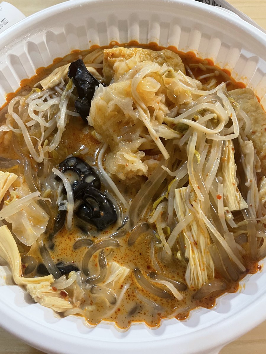 yuki10077's tweet image. 제가 또 마라탕을 못참았습니다