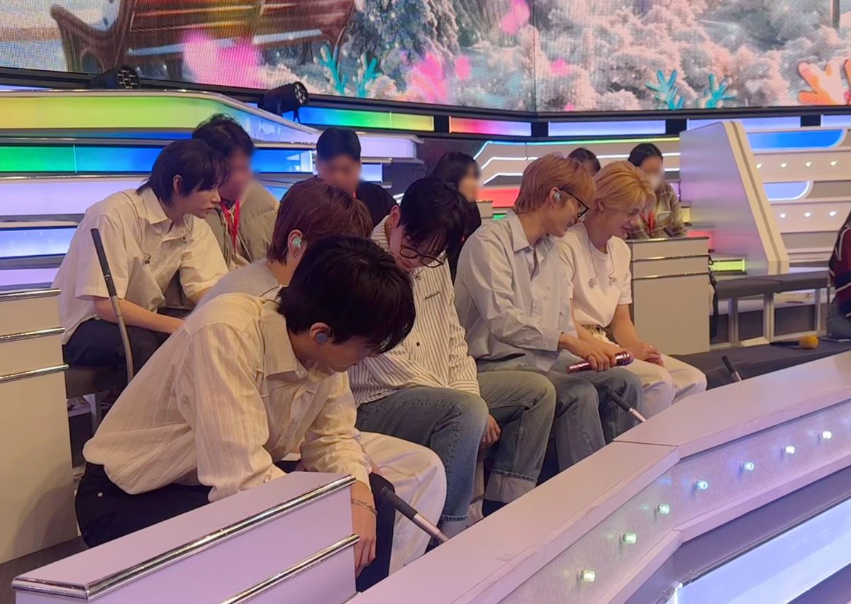 oricon's tweet photo. BOYNEXTDOOR、今夜『Mステ』初出演へ🎵
リハーサルの様子をレポート📝📸

🔻思わずスタッフも笑顔に【密着Part1】
https://t.co/KEvmbmL6ku

#BOYNEXTDOOR #Mステ https://t.co/iT7iDr1CnR