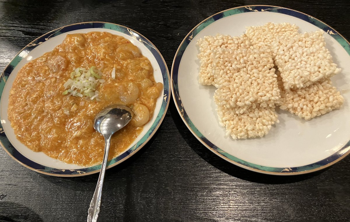 ぶーやんの好物とか定番をお任せで出して頂きました。
美味しかったー✨パパさんありがとう💕