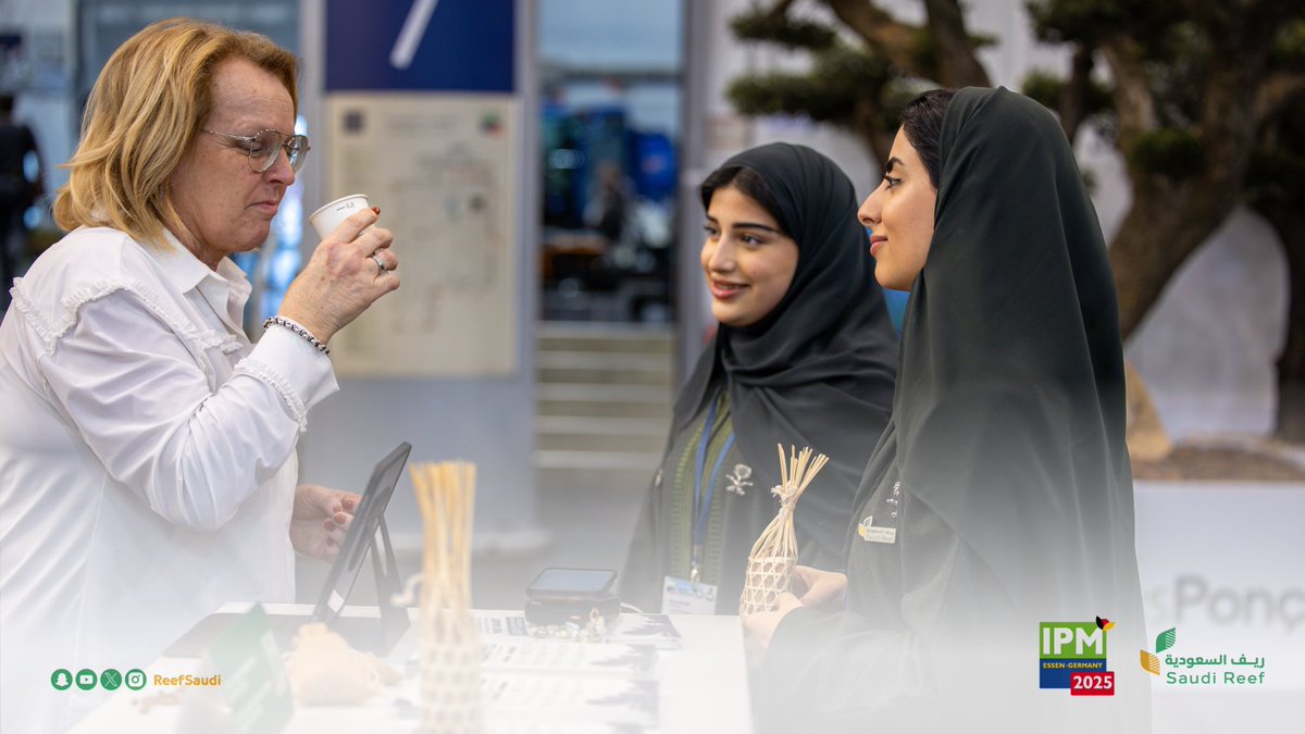 ReefSaudi's tweet photo. اليوم الرابع والختامي من مشاركة برنامج #ريف_السعودية في معرض IPM Essen 2025 بألمانيا
وسط إقبال مستمر من الزوّار على جناحه الذي يعرض منتجات الريف السعودي وإنجازاته الرائدة في التنمية الريفية الزراعية المستدامة.
#IPMEssen2025
#عطاء_ونماء
Day 4: The grand finale!
The #ReefSaudi booth at #IPMEssen2025 continued to draw visitors, showcasing Saudi rural products and innovative achievements in sustainable rural development.
#GivingAndGrowth #ReefSaudi