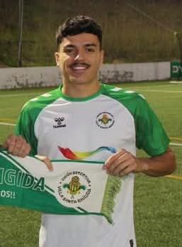 Antonio León (@antonioleonrgue) on Twitter photo La <a href="/udvsbrigida/">UD Villa Santa Brígida</a> refuerza la mediapunta con el joven Naim Trujillo procedente del <a href="/AtleticoGC/">Atlético GranCanaria</a> donde marcó 2 goles esta primera vuelta en Regional Preferente tras jugar antes en el División de Honor Juvenil del <a href="/UnionVieraCF/">CF UNIÓN VIERA</a> y <a href="/ADHuracan/">ADHuracán</a>
👀 información 👇
facebook.com/share/p/1F94LM… La <a href="/udvsbrigida/">UD Villa Santa Brígida</a> refuerza la mediapunta con el joven Naim Trujillo procedente del <a href="/AtleticoGC/">Atlético GranCanaria</a> donde marcó 2 goles esta primera vuelta en Regional Preferente tras jugar antes en el División de Honor Juvenil del <a href="/UnionVieraCF/">CF UNIÓN VIERA</a> y <a href="/ADHuracan/">ADHuracán</a>
👀 información 👇
facebook.com/share/p/1F94LM…