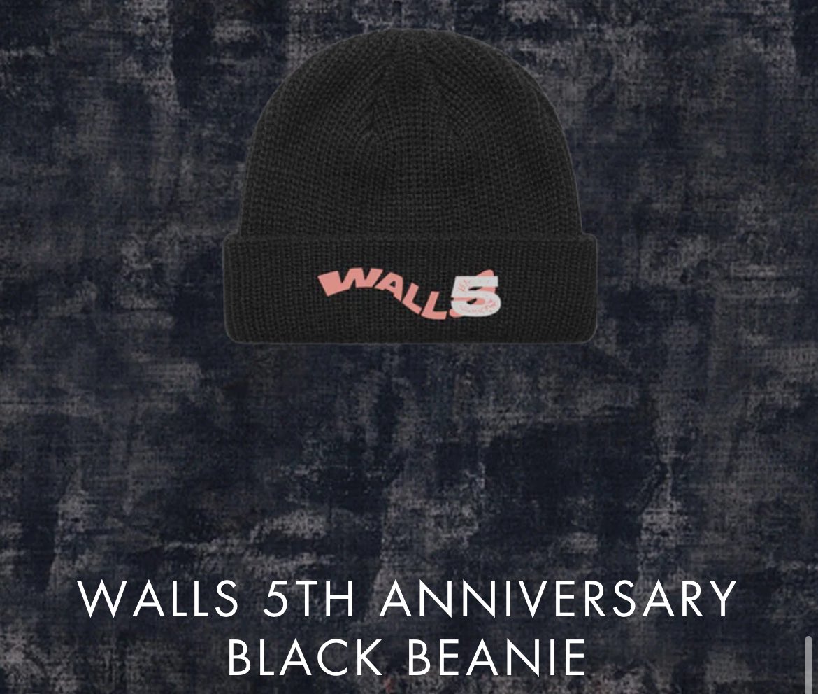 WALLS 5TH ANNIVERSARY BLACK BEANIE GIVEAWAY !! ⭐️ 

rules:
- like &amp; rt
- follow us
- tag a friend and use the  #WALLS5

the winner will be selected randomly at 1pm CET today! (31st Jan)

good luck! happy birthday Walls!!