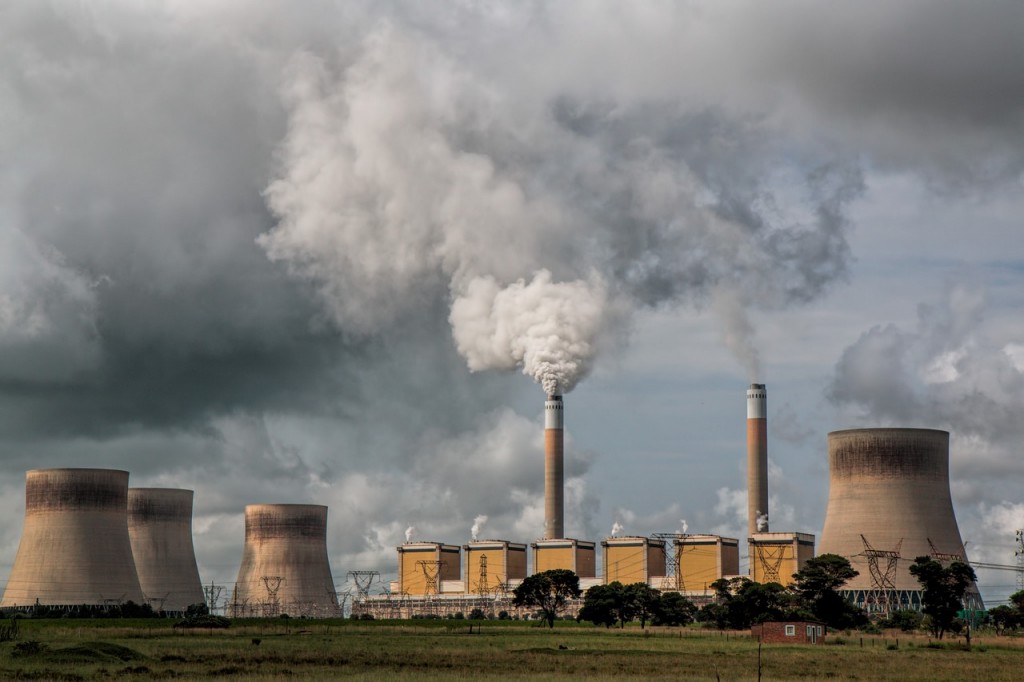 🏭El Centre d’Estudis de Dret Ambiental de la #URV impulsa l’actualització d’un projecte per a la protecció de persones desplaçades per raons ambientals i climàtiques.

👉diaridigital.urv.cat/el-cedat-impul…